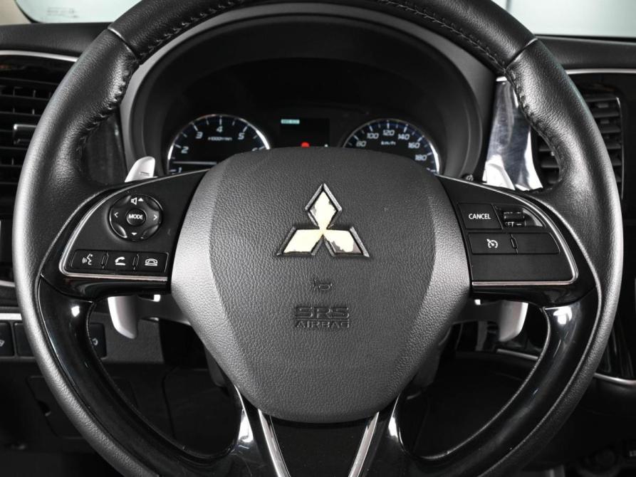Mitsubishi Outlander III Рестайлинг Ростов-на-Дону  - изображение 12
