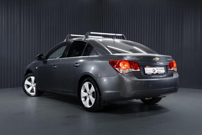 Chevrolet Cruze I с пробегом 2010 года, цена 650 000 рублей, 236182 км, седан, Автокод Объявления