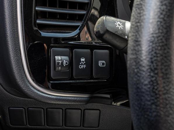Mitsubishi Outlander III Рестайлинг 3 с пробегом 2021 года, цена 2 665 000 рублей, 60589 км, внедорожник, Автокод Объявления