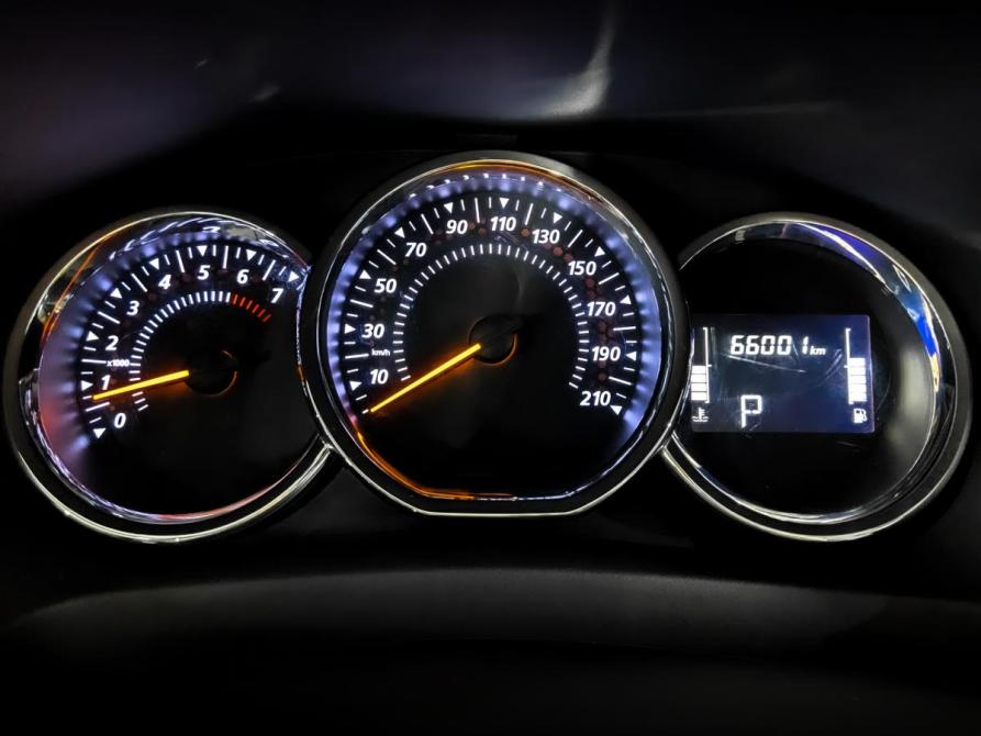 Renault Logan II Рестайлинг Санкт-Петербург  - изображение 13