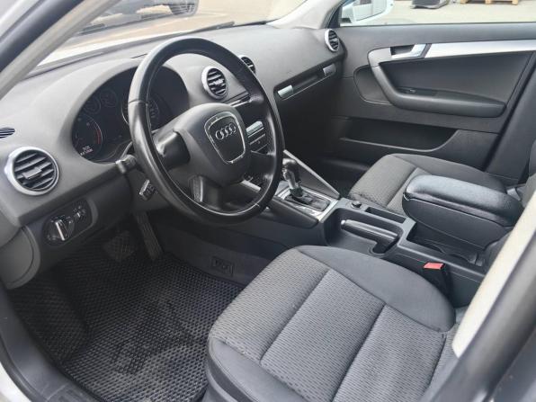 Audi A3 II (8P) Рестайлинг 2 с пробегом 2009 года, цена 620 000 рублей, 275000 км, хэтчбек, Автокод Объявления