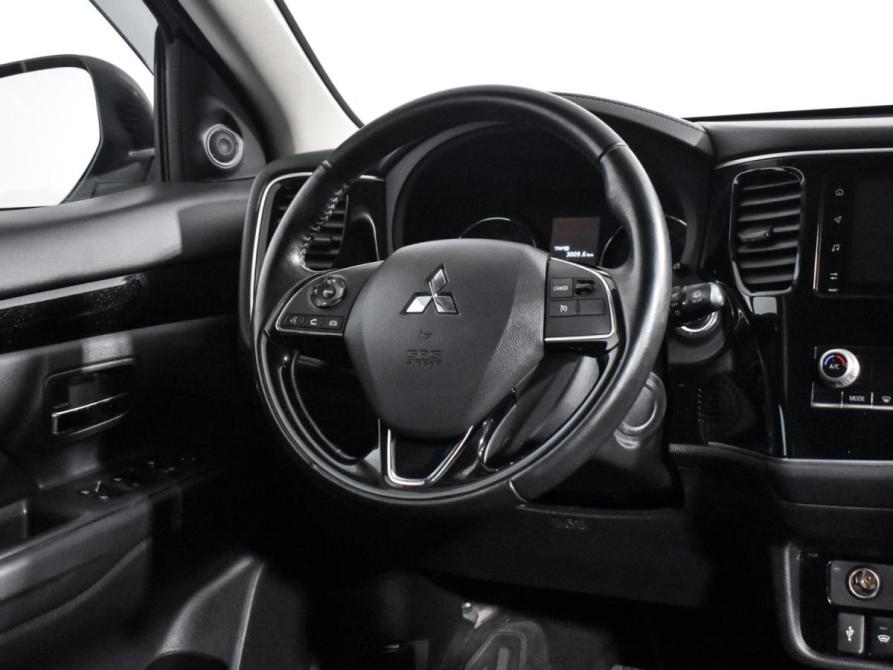Mitsubishi Outlander III Рестайлинг 3 Санкт-Петербург  - изображение 16