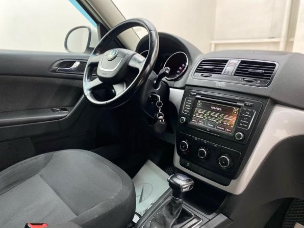 Skoda Yeti I с пробегом 2011 года, цена 880 000 рублей, 228616 км, внедорожник, Автокод Объявления