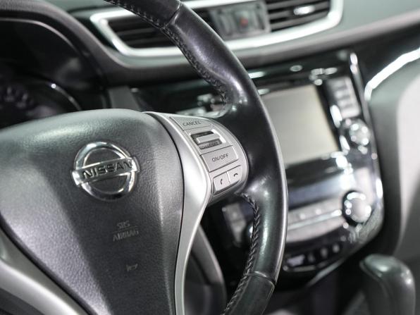 Nissan Qashqai II с пробегом 2016 года, цена 1 550 000 рублей, 165000 км, внедорожник, Автокод Объявления