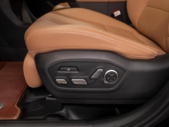 Hyundai Santa Fe V (MX5) с пробегом 2025 года, цена 5 450 000 рублей, 11219 км, внедорожник, Автокод Объявления
