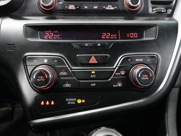 Kia Optima III с пробегом 2011 года, цена 985 000 рублей, 260000 км, седан, Автокод Объявления
