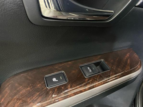 Toyota Camry VII (XV50) Рестайлинг 2 с пробегом 2017 года, цена 2 017 000 рублей, 123606 км, седан, Автокод Объявления