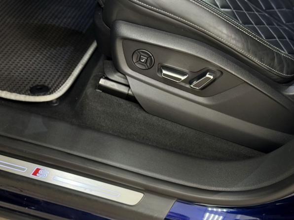 Audi Q8 I (4M) с пробегом 2021 года, цена 7 990 000 рублей, 35539 км, внедорожник, Автокод Объявления