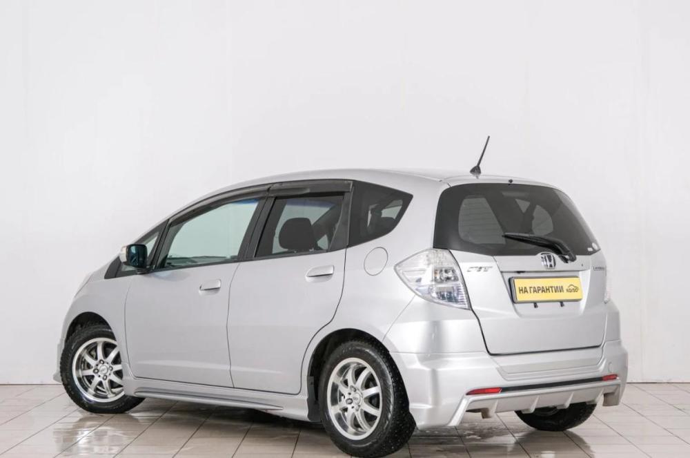 Honda Fit II Красноярск  - изображение 5