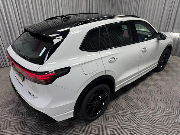 Volkswagen Tiguan III (China Market) с пробегом 2026 года, цена 4 650 000 рублей, 15 км, внедорожник, Автокод Объявления