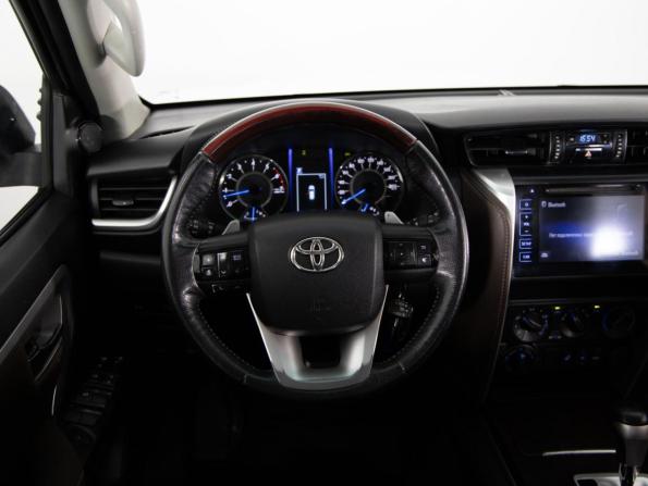 Toyota Fortuner II с пробегом 2019 года, цена 2 849 000 рублей, 191988 км, внедорожник, Автокод Объявления