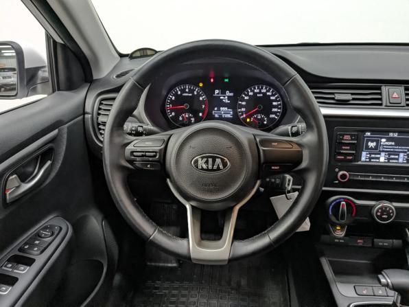 Kia Rio IV Рестайлинг с пробегом 2021 года, цена 1 640 000 рублей, 57227 км, седан, Автокод Объявления