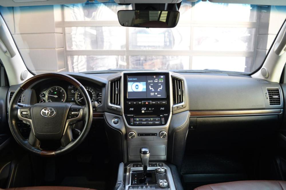 Toyota Land Cruiser 200 Series Рестайлинг 2 Иркутск  - изображение 13