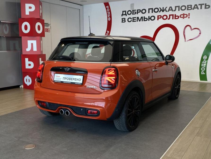Mini Hatch III (F55/F56) Рестайлинг Москва  - изображение 6