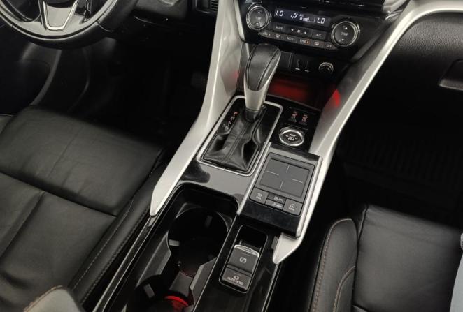 Mitsubishi Eclipse Cross I с пробегом 2018 года, цена 1 950 000 рублей, 93129 км, внедорожник, Автокод Объявления