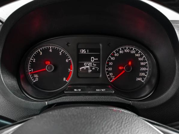 Volkswagen Polo V Рестайлинг с пробегом 2015 года, цена 860 000 рублей, 107500 км, седан, Автокод Объявления