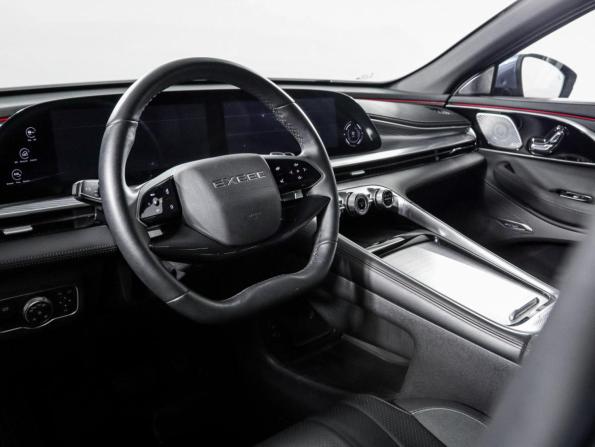 Exeed TXL I Рестайлинг 2 с пробегом 2023 года, цена 2 670 000 рублей, 26848 км, внедорожник, Автокод Объявления