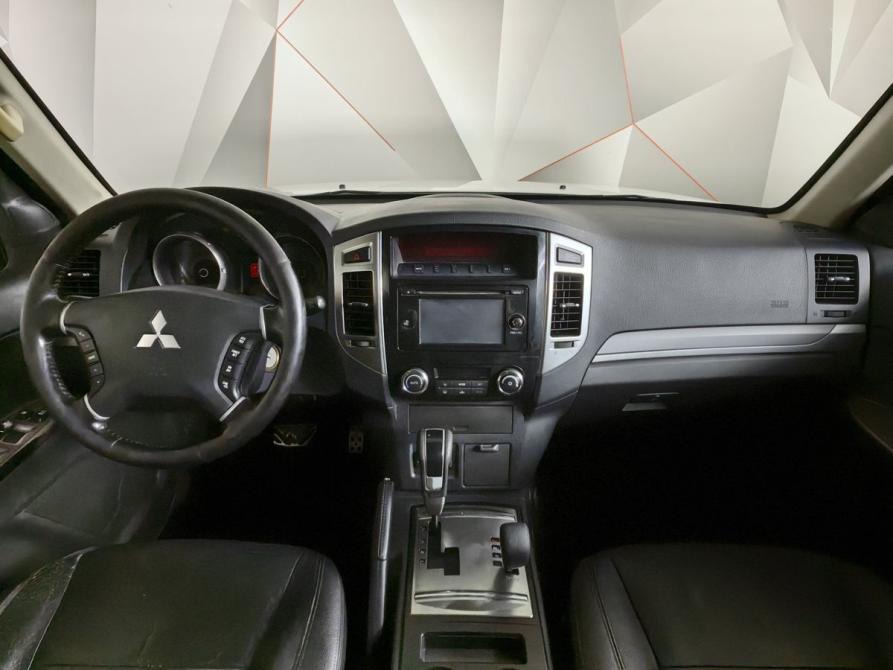 Mitsubishi Pajero IV Рестайлинг 1 Москва  - изображение 14