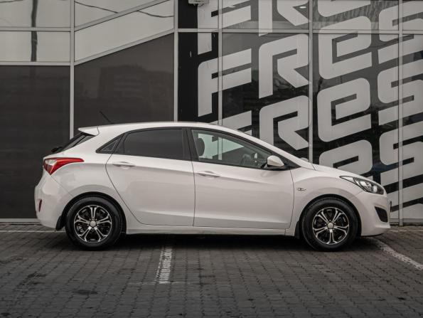 Hyundai i30 II с пробегом 2013 года, цена 1 045 000 рублей, 156061 км, хэтчбек, Автокод Объявления
