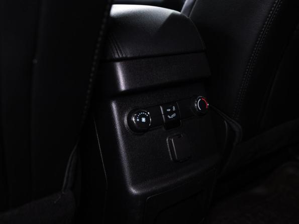 Ford Explorer V Рестайлинг 2 с пробегом 2018 года, цена 3 069 585 рублей, 132349 км, внедорожник, Автокод Объявления