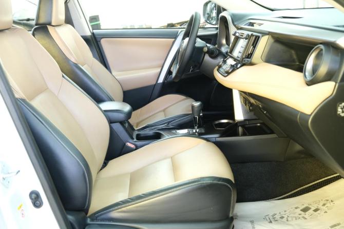 Toyota RAV4 IV (XA40) Рестайлинг с пробегом 2016 года, цена 2 599 000 рублей, 156000 км, внедорожник, Автокод Объявления