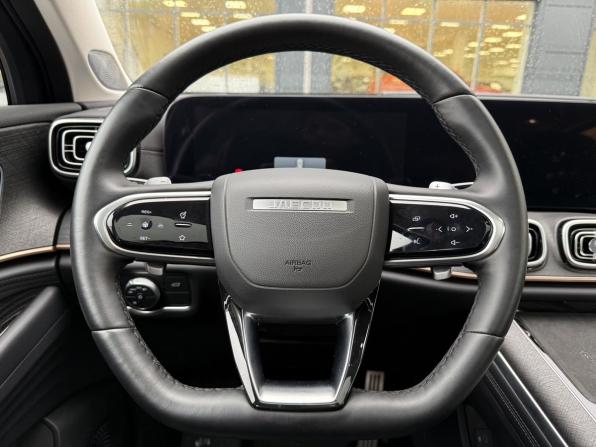 Jaecoo J8 с пробегом 2024 года, цена 2 840 000 рублей, 29550 км, внедорожник, Автокод Объявления