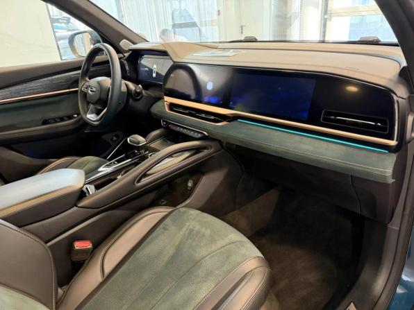 Geely Monjaro I с пробегом 2023 года, цена 2 790 000 рублей, 71973 км, внедорожник, Автокод Объявления
