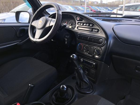 Chevrolet Niva I Рестайлинг с пробегом 2011 года, цена 409 000 рублей, 125000 км, внедорожник, Автокод Объявления