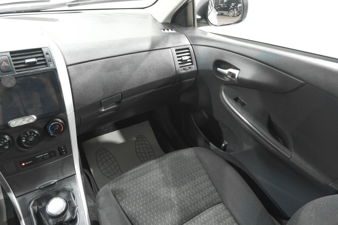 Toyota Corolla X (E140 E150) Рестайлинг с пробегом 2012 года, цена 899 000 рублей, 190000 км, седан, Автокод Объявления