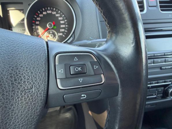Volkswagen Golf VI с пробегом 2010 года, цена 895 000 рублей, 117722 км, хэтчбек, Автокод Объявления