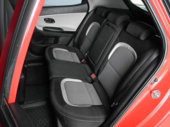 Kia Ceed II с пробегом 2014 года, цена 1 089 000 рублей, 222014 км, хэтчбек, Автокод Объявления