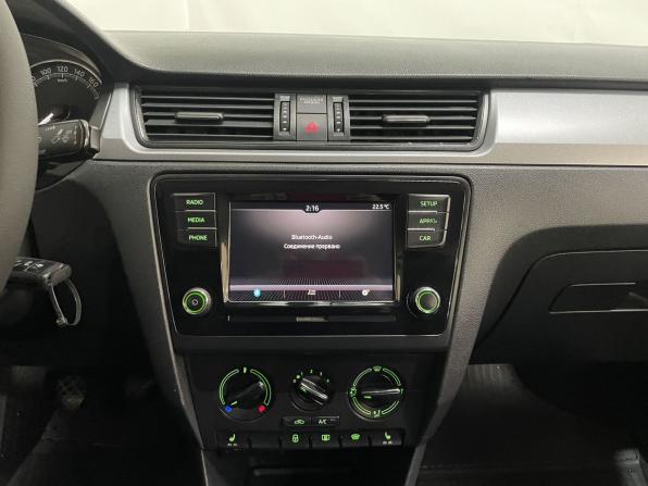 Skoda Rapid I Рестайлинг с пробегом 2019 года, цена 849 000 рублей, 205483 км, лифтбек, Автокод Объявления