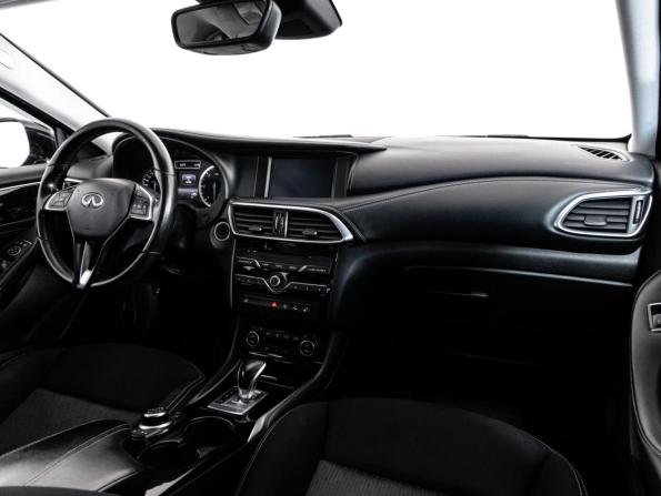 Infiniti Q30 с пробегом 2017 года, цена 1 649 509 рублей, 163395 км, хэтчбек, Автокод Объявления