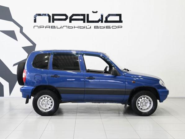 Chevrolet Niva I с пробегом 2006 года, цена 369 900 рублей, 226000 км, внедорожник, Автокод Объявления