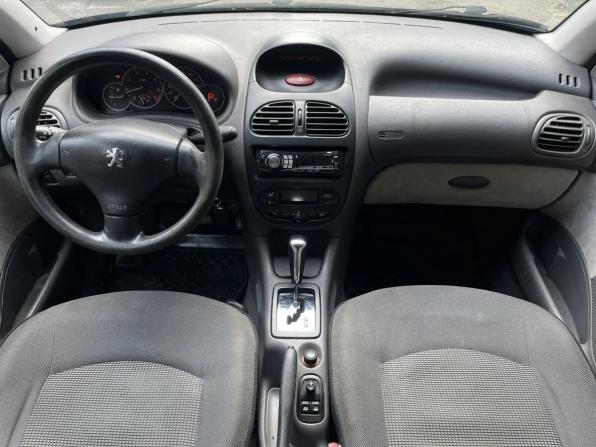 Peugeot 206 с пробегом 2005 года, цена 170 000 рублей, 100500 км, хэтчбек, Автокод Объявления