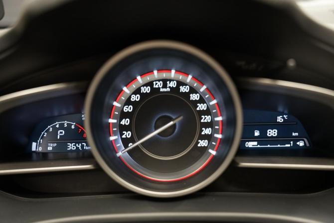 Mazda 3 III (BM) с пробегом 2014 года, цена 1 570 000 рублей, 62000 км, седан, Автокод Объявления