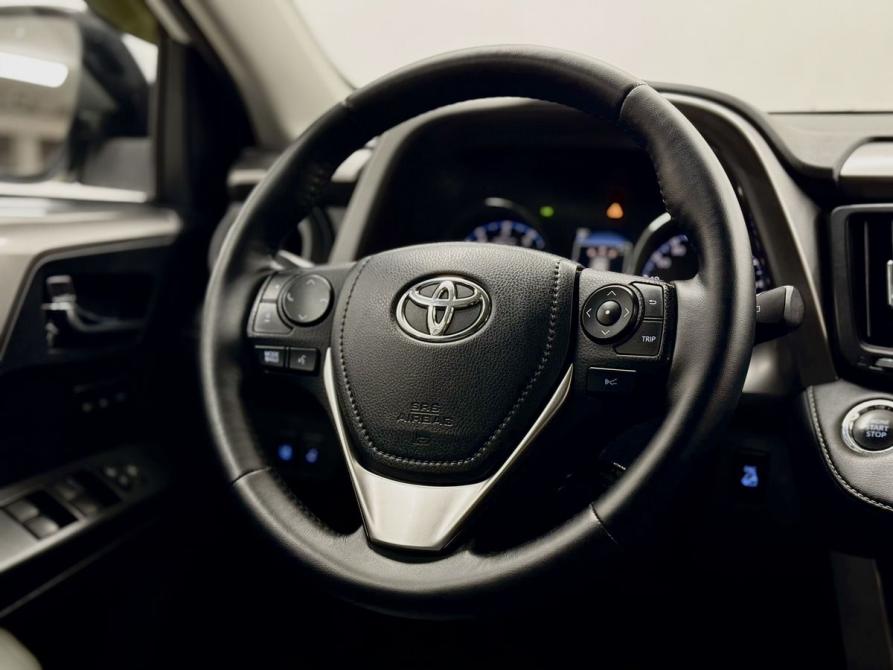 Toyota RAV4 IV (XA40) Рестайлинг Вологда  - изображение 19