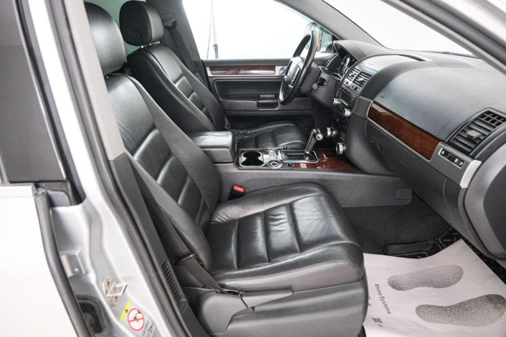 Volkswagen Touareg I Рестайлинг Красноярск  - изображение 13