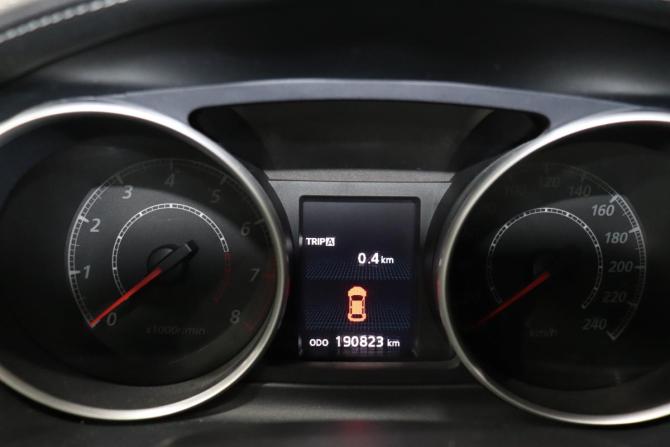 Mitsubishi Outlander II Рестайлинг с пробегом 2011 года, цена 1 040 000 рублей, 190821 км, внедорожник, Автокод Объявления