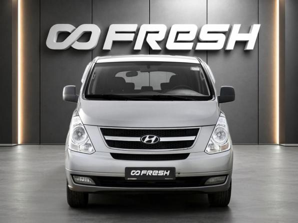 Hyundai Grand Starex I с пробегом 2012 года, цена 1 648 000 рублей, 216580 км, минивэн, Автокод Объявления