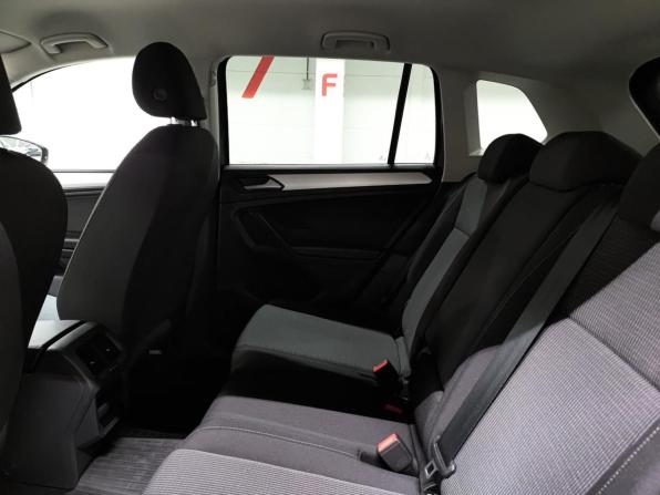 Volkswagen Tiguan II Рестайлинг с пробегом 2021 года, цена 3 120 000 рублей, 72901 км, внедорожник, Автокод Объявления