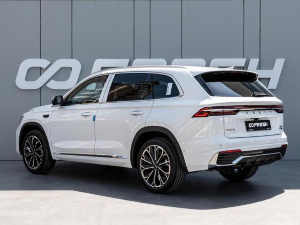 Geely Monjaro I Рестайлинг 2 с пробегом 2026 года, цена 4 130 000 рублей, 23 км, внедорожник, Автокод Объявления