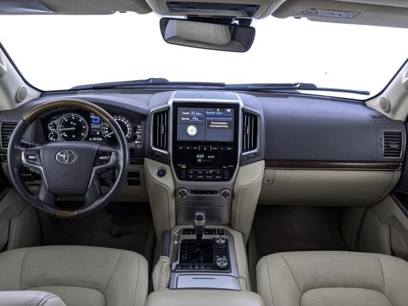 Toyota Land Cruiser 200 Series Рестайлинг 2 с пробегом 2016 года, цена 4 490 000 рублей, 251540 км, внедорожник, Автокод Объявления