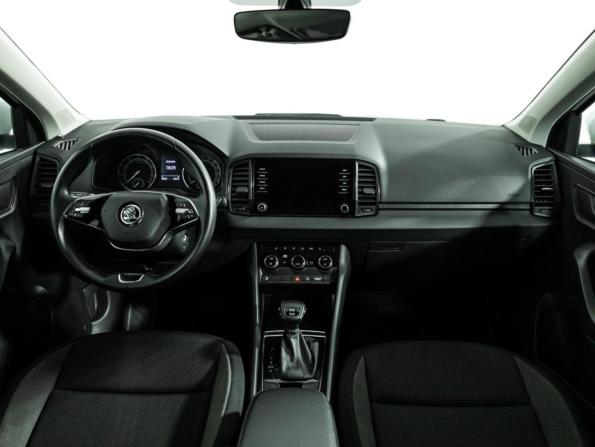 Skoda Karoq I с пробегом 2021 года, цена 2 189 700 рублей, 96966 км, внедорожник, Автокод Объявления