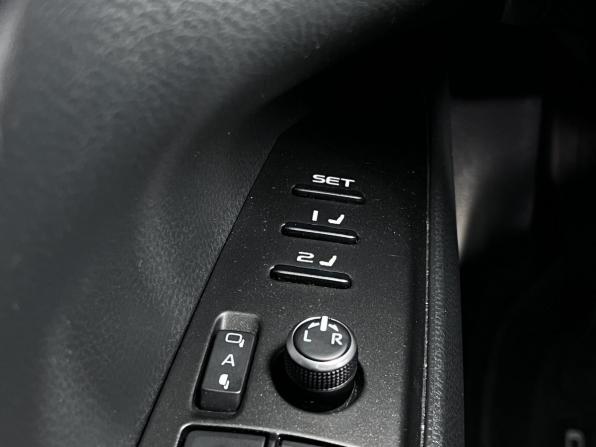 Toyota Camry VIII (XV70) Рестайлинг с пробегом 2021 года, цена 3 460 000 рублей, 88200 км, седан, Автокод Объявления