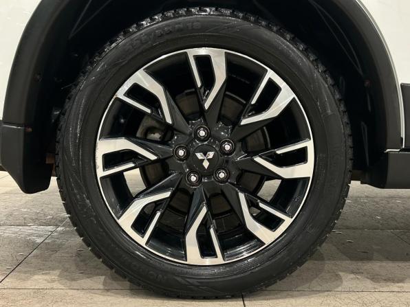 Mitsubishi Outlander III Рестайлинг 3 с пробегом 2022 года, цена 2 449 000 рублей, 93456 км, внедорожник, Автокод Объявления