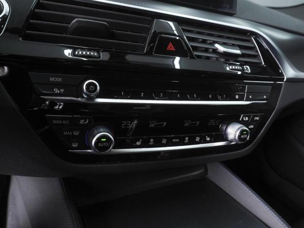 BMW 5 серии VII (G30/G31/G38) Рестайлинг с пробегом 2021 года, цена 5 190 000 рублей, 39392 км, седан, Автокод Объявления
