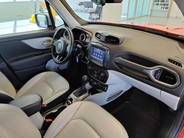 Jeep Renegade I с пробегом 2018 года, цена 1 845 000 рублей, 188900 км, внедорожник, Автокод Объявления