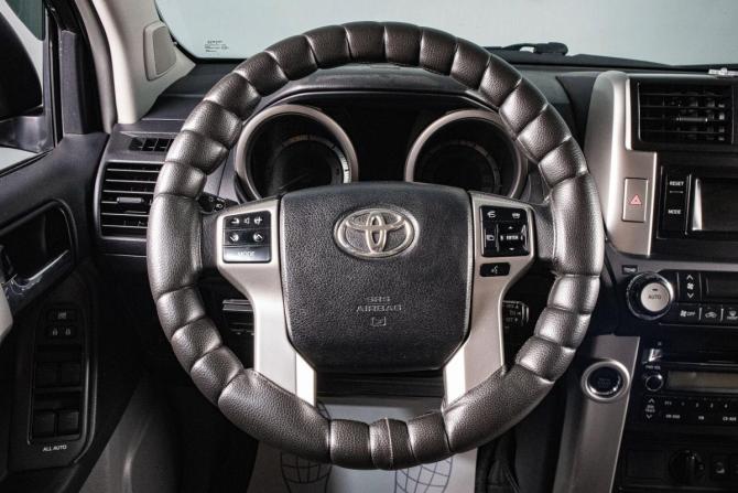 Toyota Land Cruiser Prado 150 Series Рестайлинг 3 с пробегом 2012 года, цена 3 179 000 рублей, 200000 км, внедорожник, Автокод Объявления