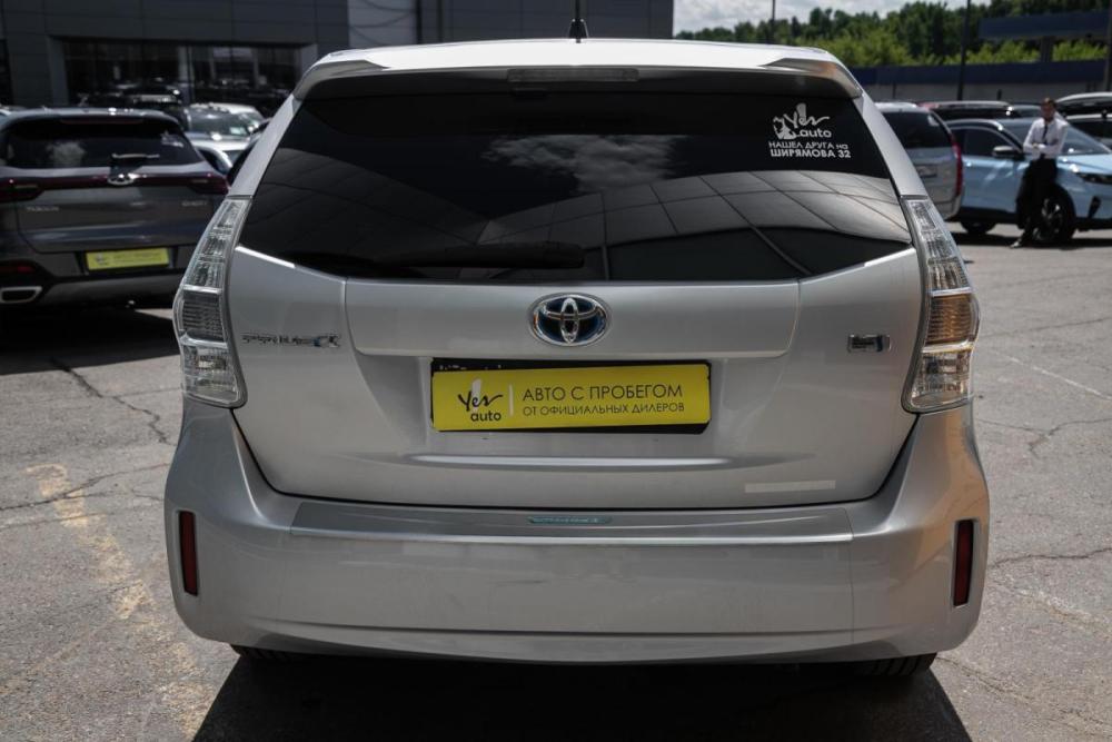 Toyota Prius Alpha I (ZVW40/41) Иркутск  - изображение 8